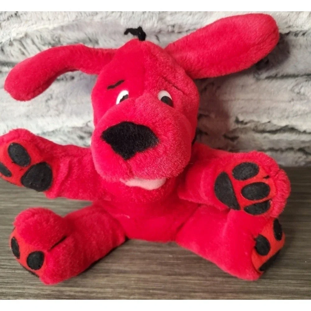 Clifford The Big Red Dog Hand‎ Puppet 14